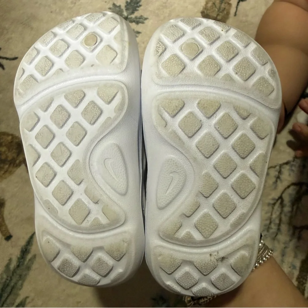 Nike comfortable stylish
